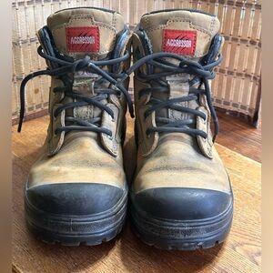 Aggressor CSA Steel Toe Work Boots Size 7.5 Full Grain Leather Safety Boots Brwn